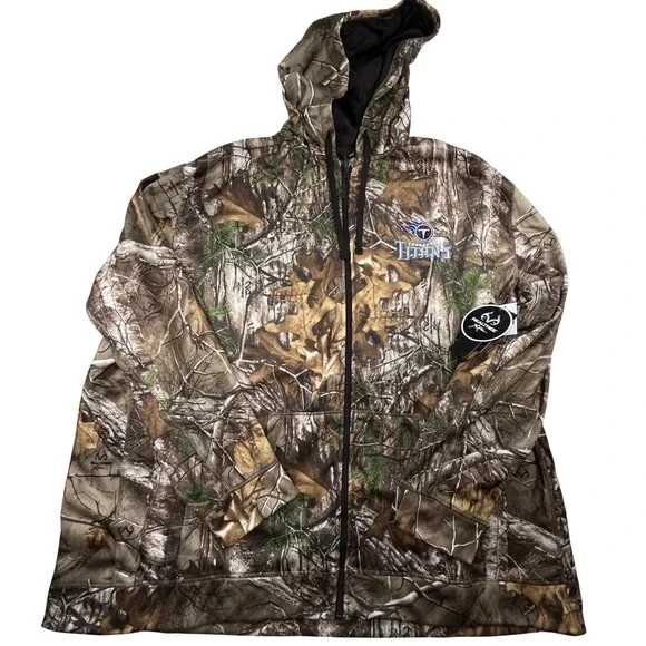 409Dunbrooke Realtree Camo Tennessee Titans Trophy Tech Fleece Full-Zip Hoodie
